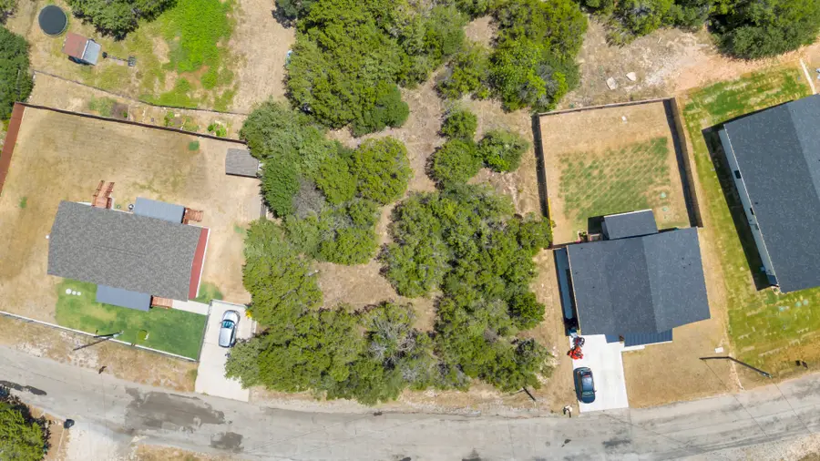 2513 Creekview Drive, Granbury, TX 76048 - #2