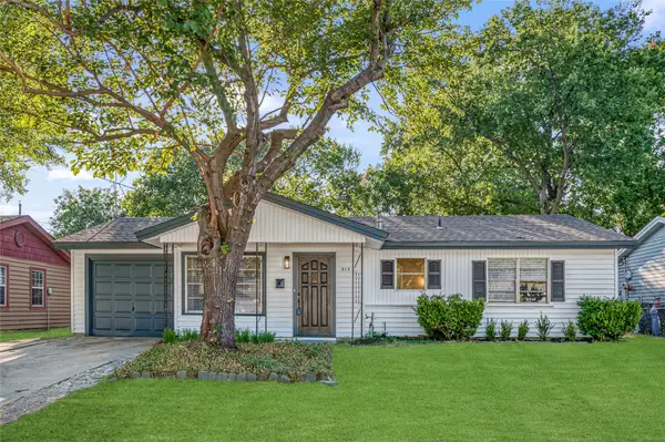 414 Freestone Drive, Euless, TX 76039