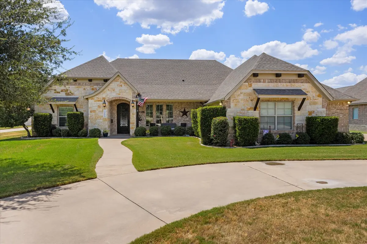 3209 Steamers Court, Granbury, TX 76049 - #1