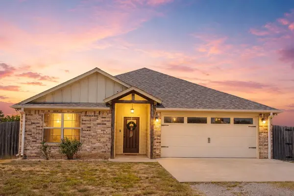 14038 County Road 452, Lindale, TX 75771