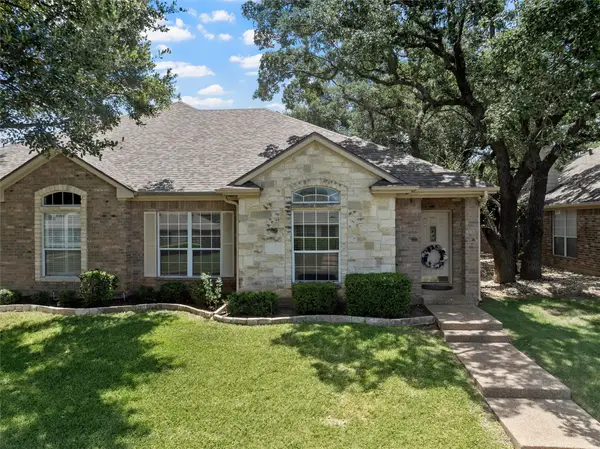 333 Old Mill Creek Drive, Woodway, TX 76712