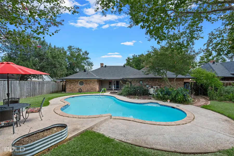 128 Southwood Drive, Bossier City, LA 71111 - #2