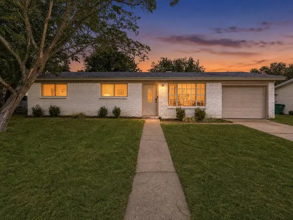 321 E Pine Street, Jacksboro, TX 76458