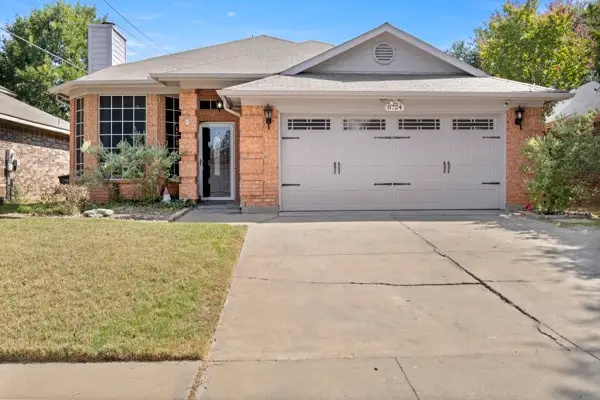 8724 Mystic Trail, Fort Worth, TX 76118 - #1