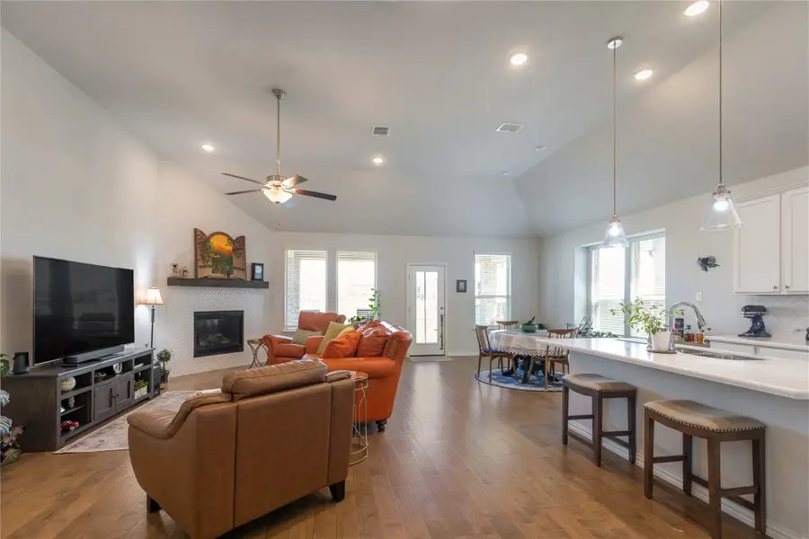 10324 Lakemont Drive, Fort Worth, TX 76131 - #2