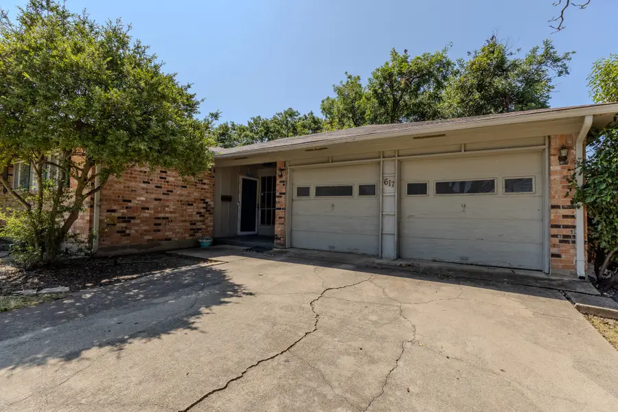 617 Parkview Lane, Richardson, TX 75080 - #2