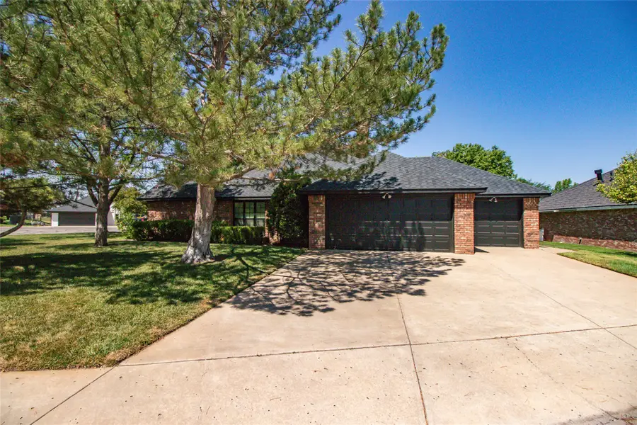 2 Sutton Place, Amarillo, TX 79124 - #2