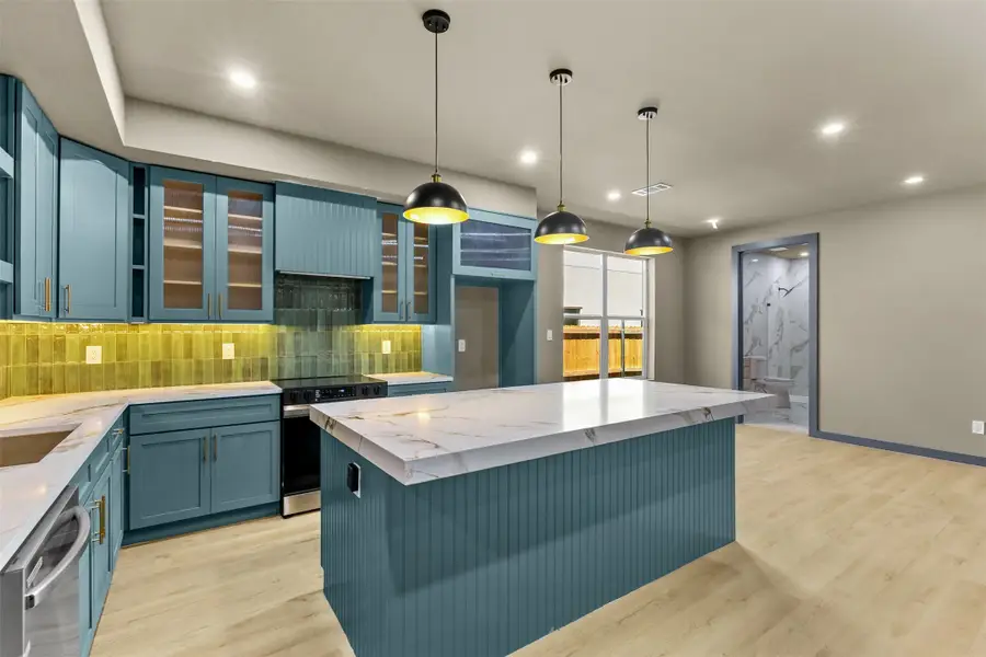 818 Lambert Street, Dallas, TX 75203 - #3