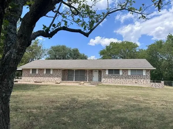 904 Beasley Boulevard, Whitewright, TX 75491