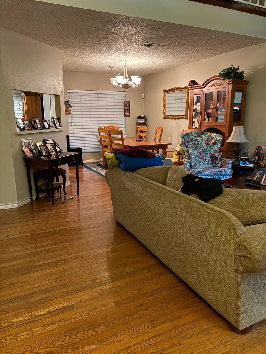 4435 Mercer Street, Grand Prairie, TX 75052 - #3