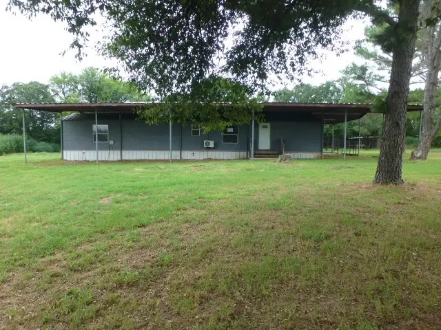 119 Hayes Court, Springtown, TX 76082 - #1