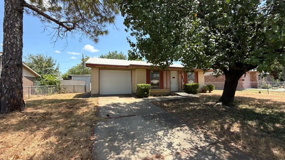 3976 Avocado Drive, Dallas, TX 75241 - #1