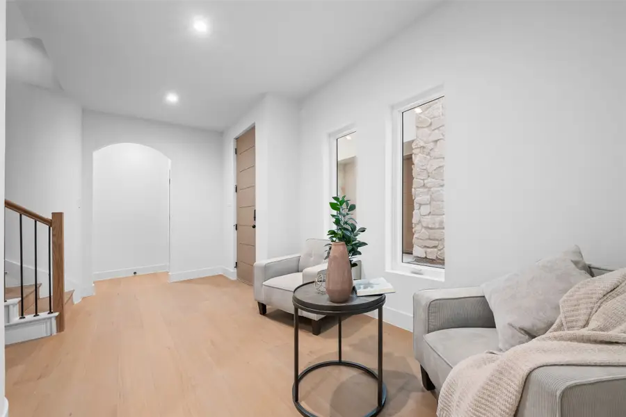 1508 Holly Avenue, Dallas, TX 75204 - #3