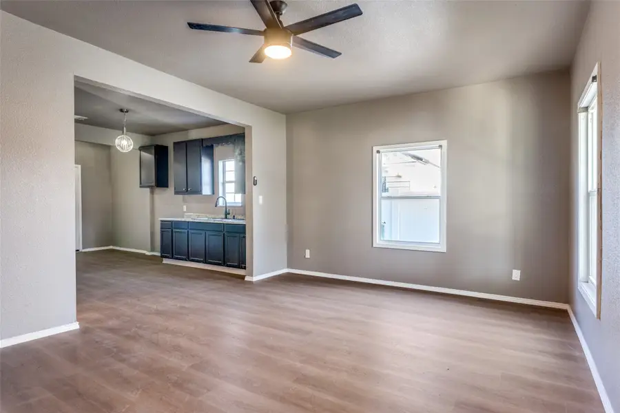 3304 Frazier Avenue, Fort Worth, TX 76110 - #3