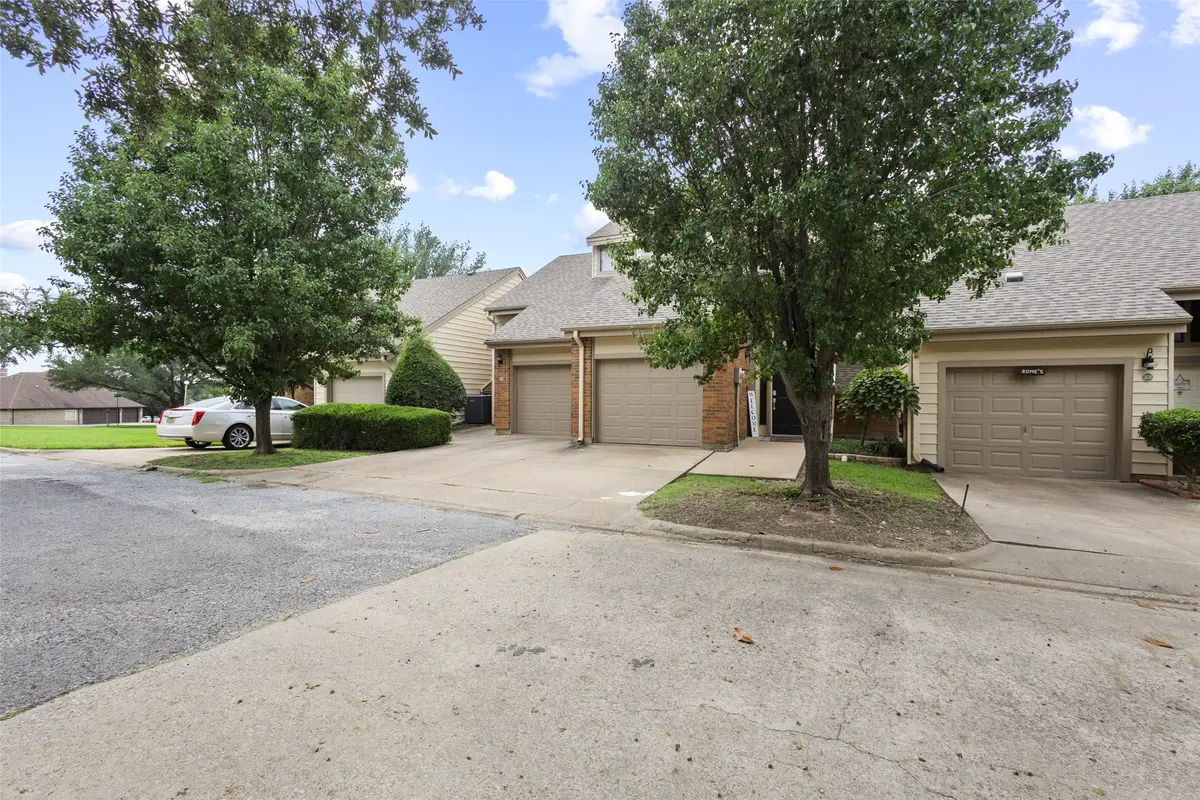 106 Summer Place Circle, Pottsboro, TX 75076 - #1