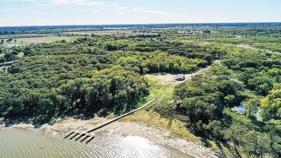 8423 Southern Shore Court, Kemp, TX 75143 - #3