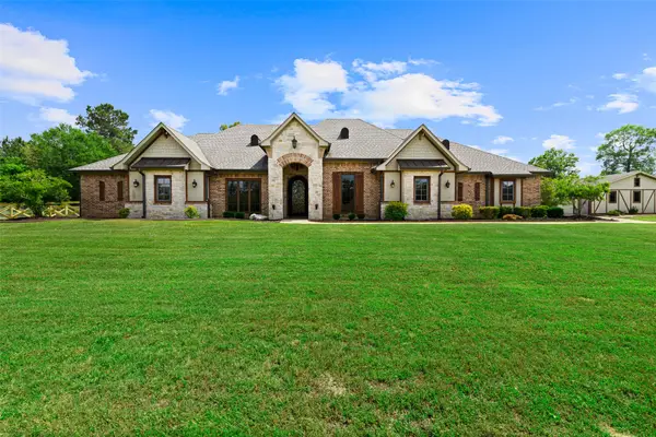 145 Deerfield Road N, Longview, TX 75605