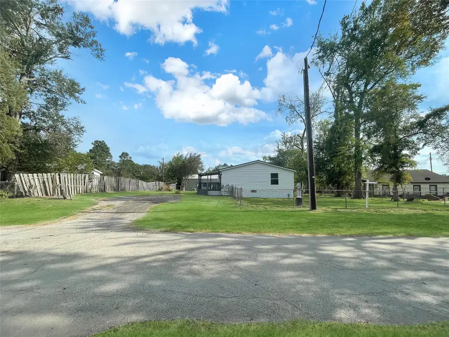 181 Cyclone Street, Waskom, TX 75692 - #2