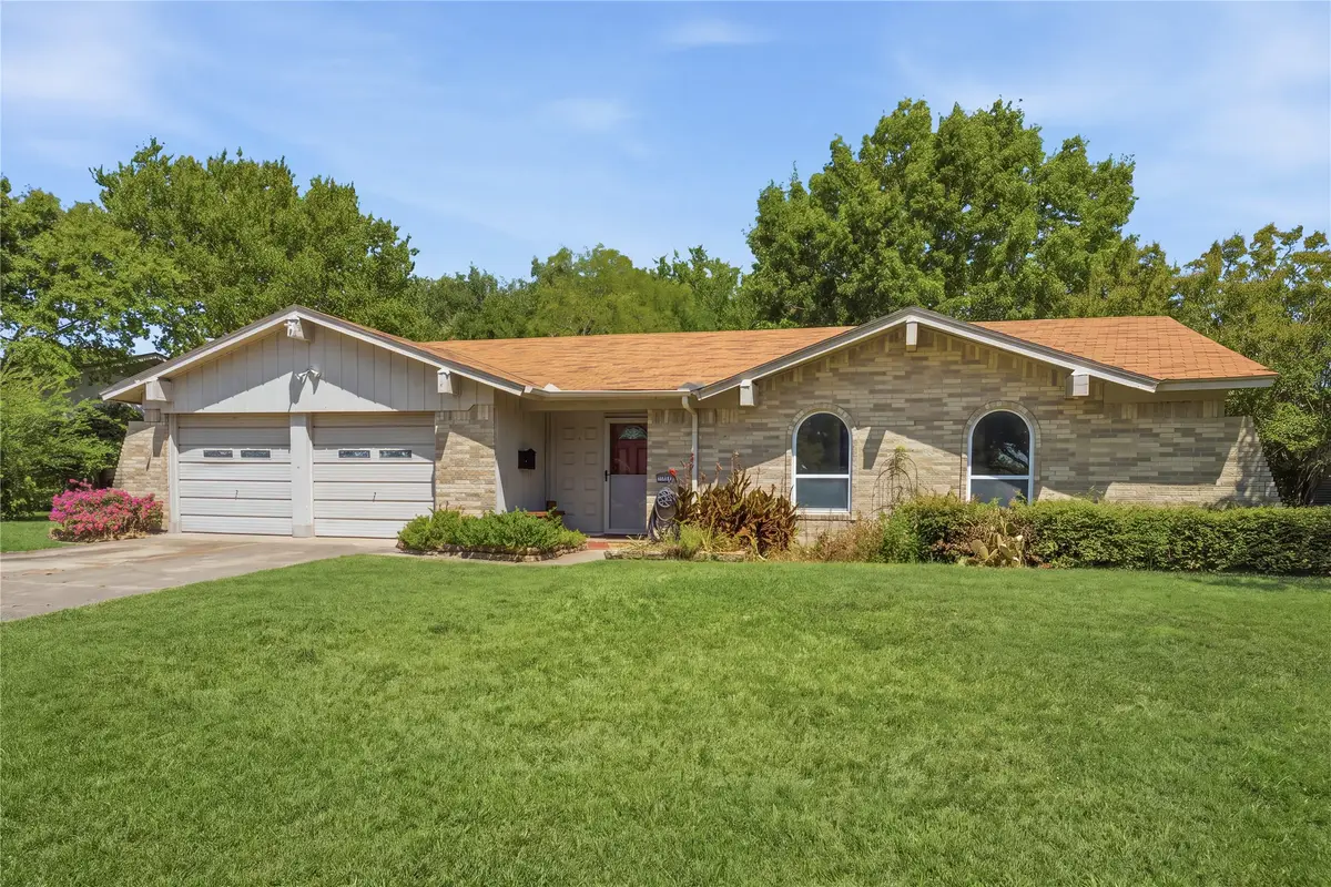 2015 Inverness Drive, Carrollton, TX 75007 - #1