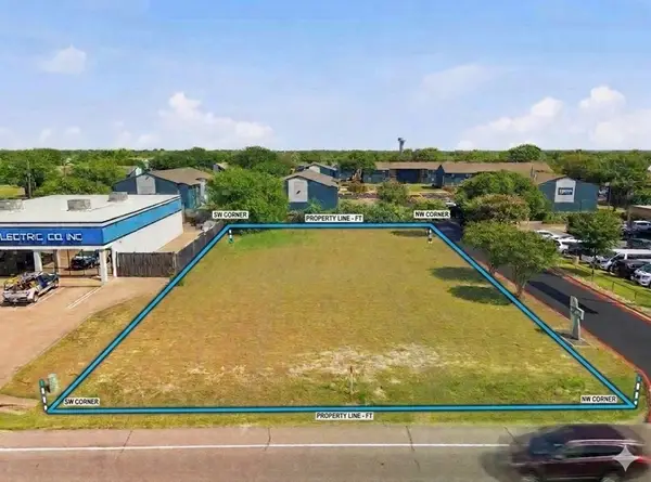150 S J Elmer Weaver Freeway, Cedar Hill, TX 75104