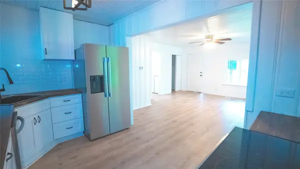 401 W Carolina Street, Palestine, TX 75803