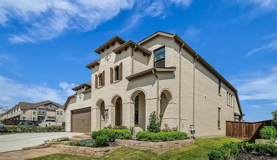 3807 Los Altos Boulevard, Sherman, TX 75090 - #3