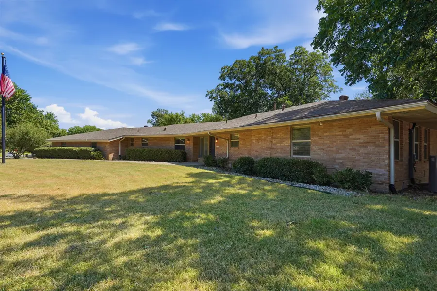 3202 S Country Club Road, Garland, TX 75043 - #2