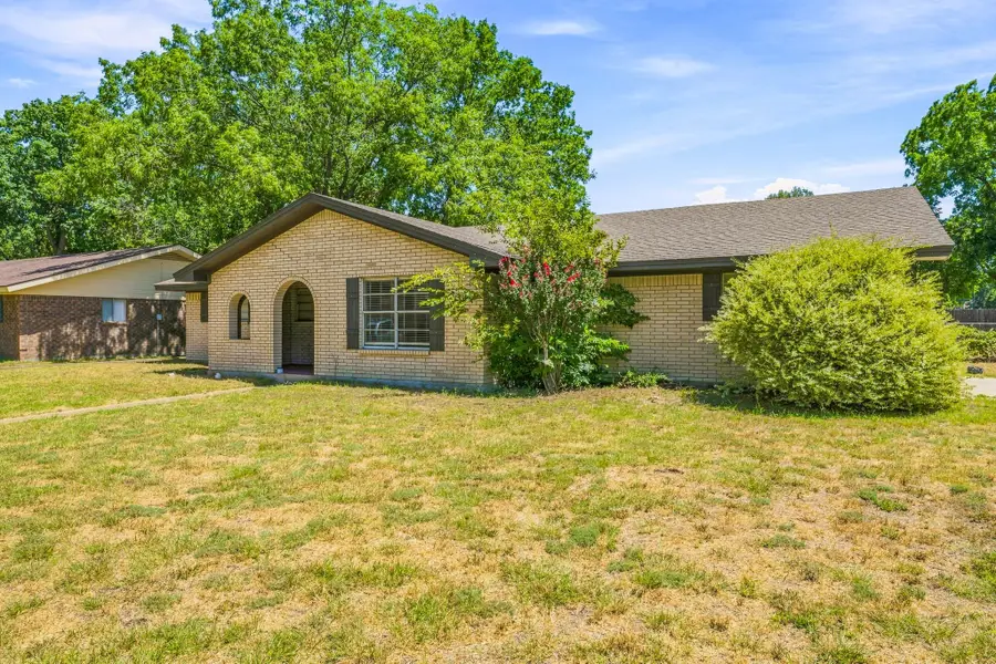 905 Meadowlark Lane, Stephenville, TX 76401 - #3