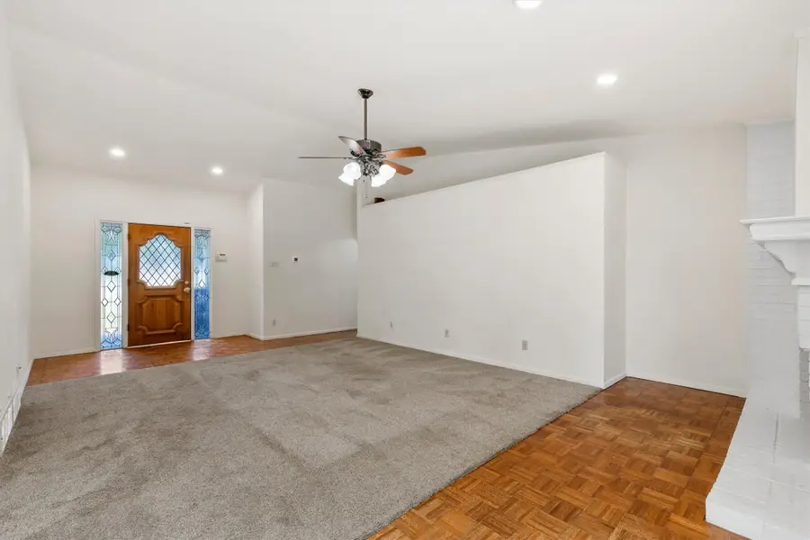 1804 Westwood Circle, Carrollton, TX 75006 - #2