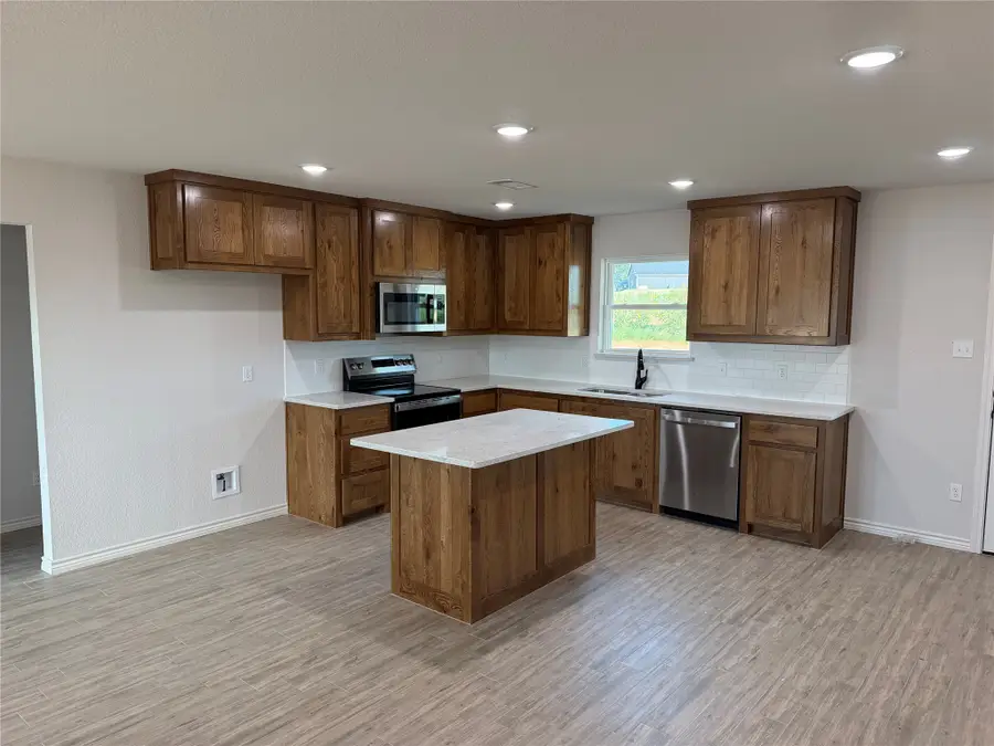 1012 Virgil Court, Springtown, TX 76082 - #2