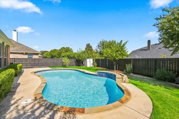 2608 Timberhill Drive, Flower Mound, TX 75028