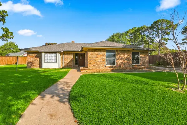 308 Drexel Drive, Grapevine, TX 76051