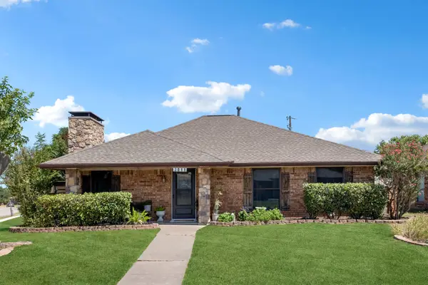 3011 Tina Street, Sachse, TX 75048