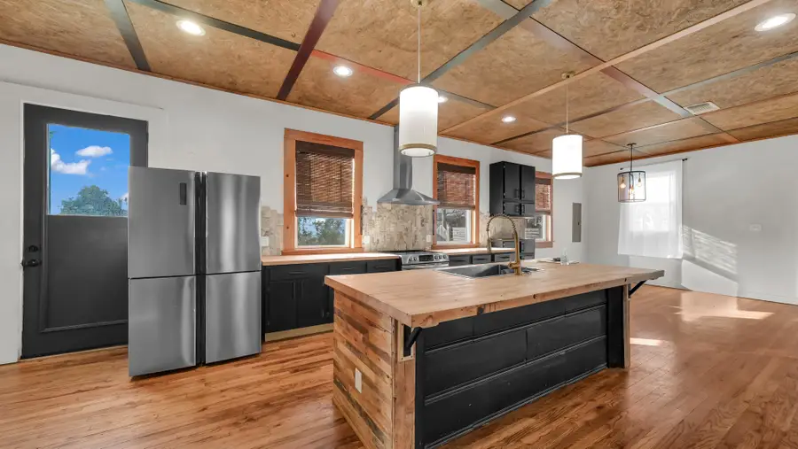 405 S Bowie Drive, Weatherford, TX 76086 - #2