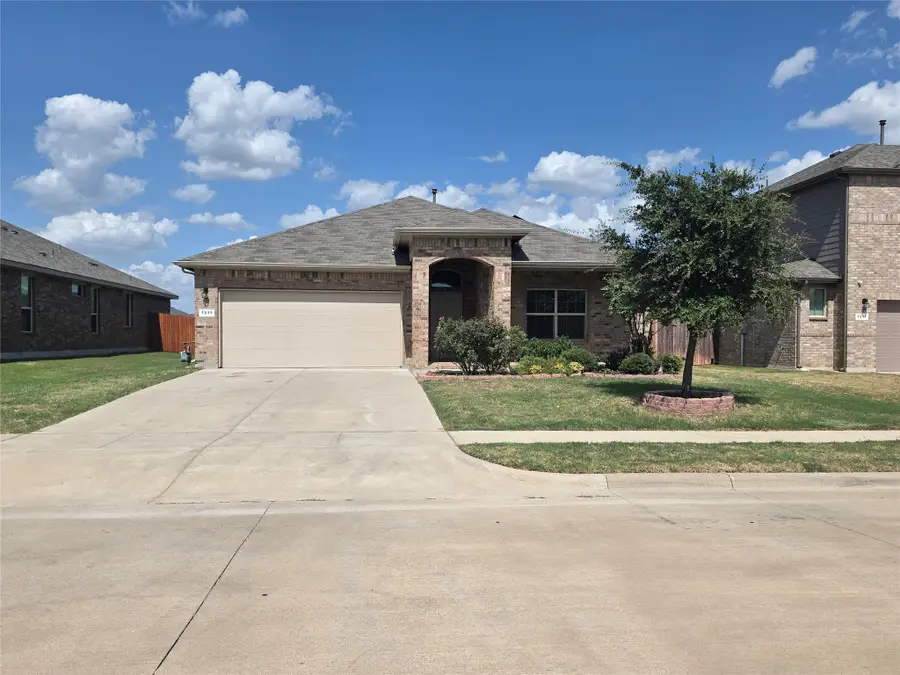 1215 Pacifica Trail, Cleburne, TX 76033 - #2