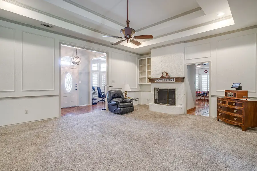 412 Inland Circle, Azle, TX 76020 - #3
