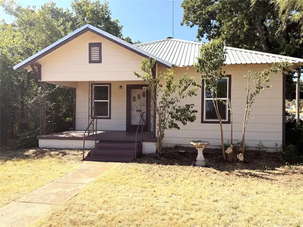 712 W Main Street, Eastland, TX 76448