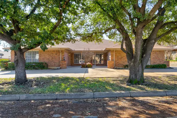 4609 Ranch View Road, Fort Worth, TX 76109