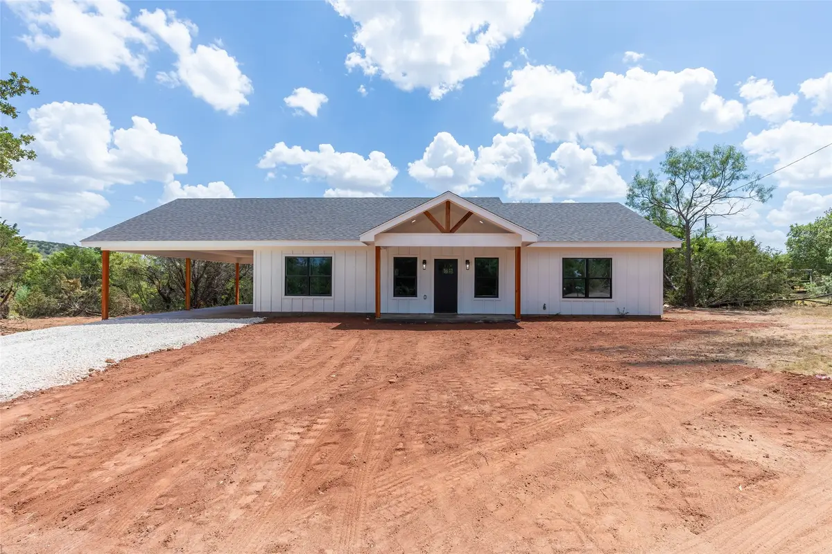 233 Britton Avenue, Ovalo, TX 79541 - #1