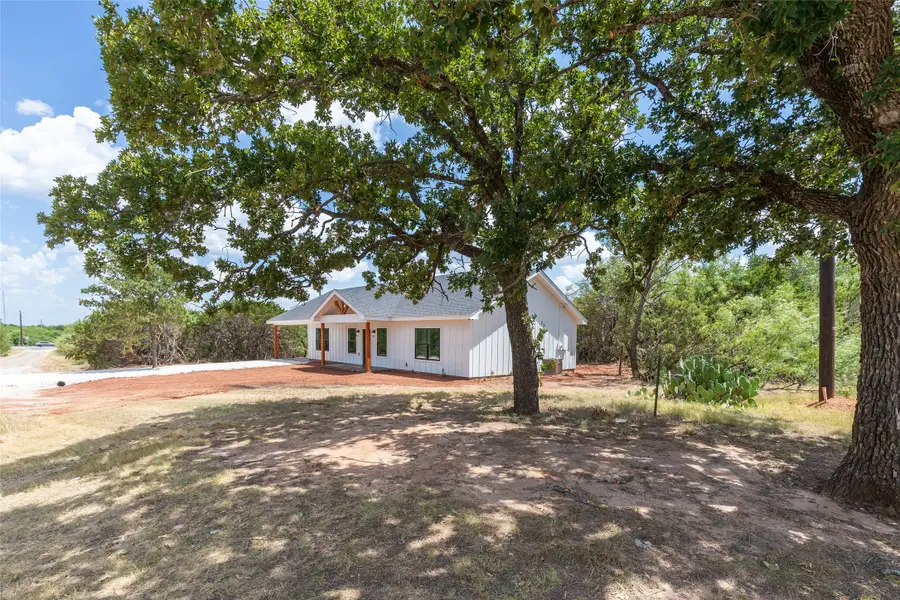 233 Britton Avenue, Ovalo, TX 79541 - #2