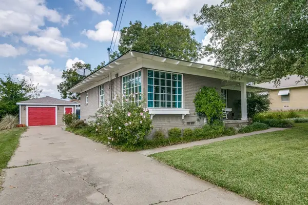 504 W Kaufman Street, Rockwall, TX 75087