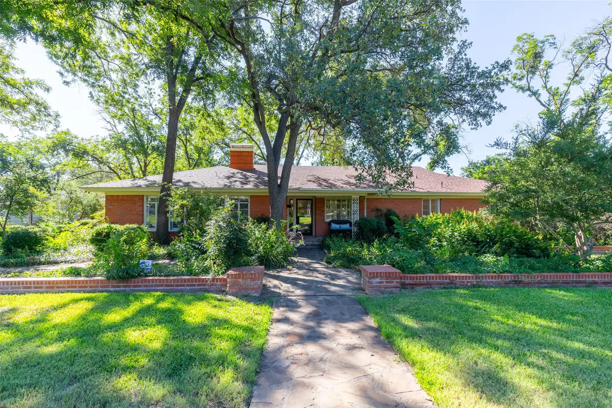 3765 Woodridge Drive, Abilene, TX 79605 - #1