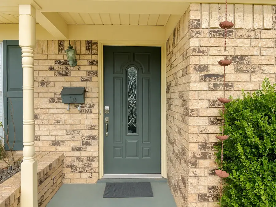 120 S Wood Avenue, Denison, TX 75020 - #2