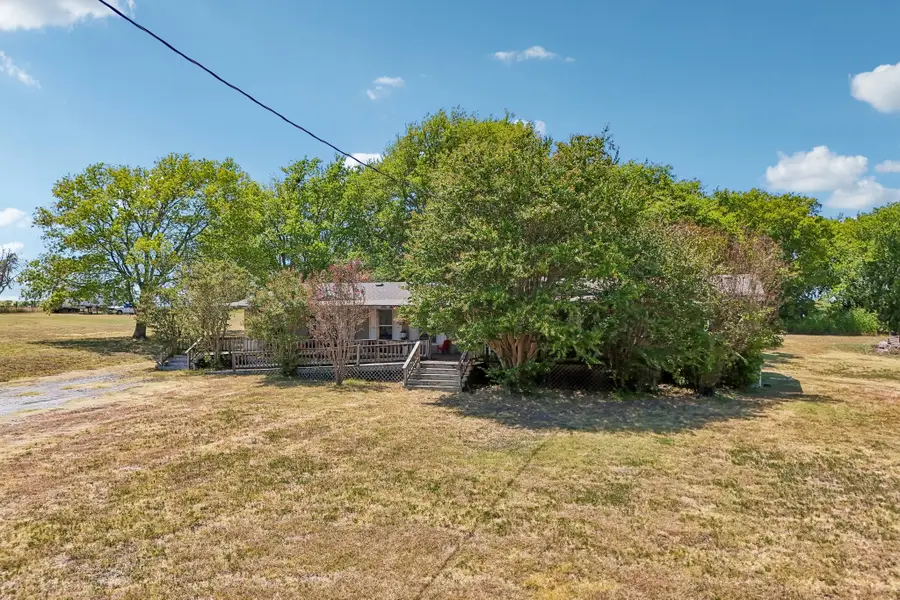 5433 State Highway 160, Whitewright, TX 75491 - #2