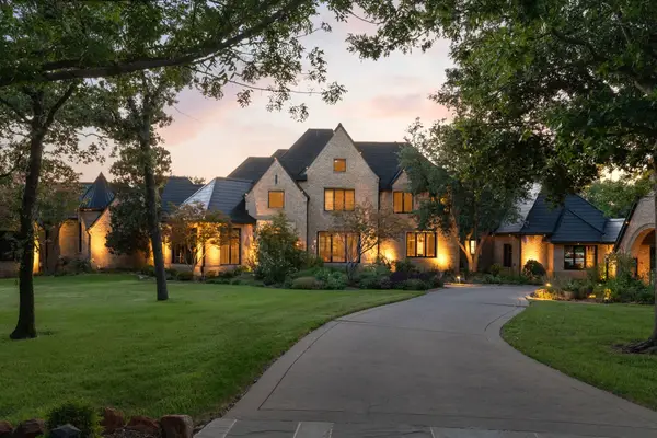 2005 Bayshore Drive, Flower Mound, TX 75022