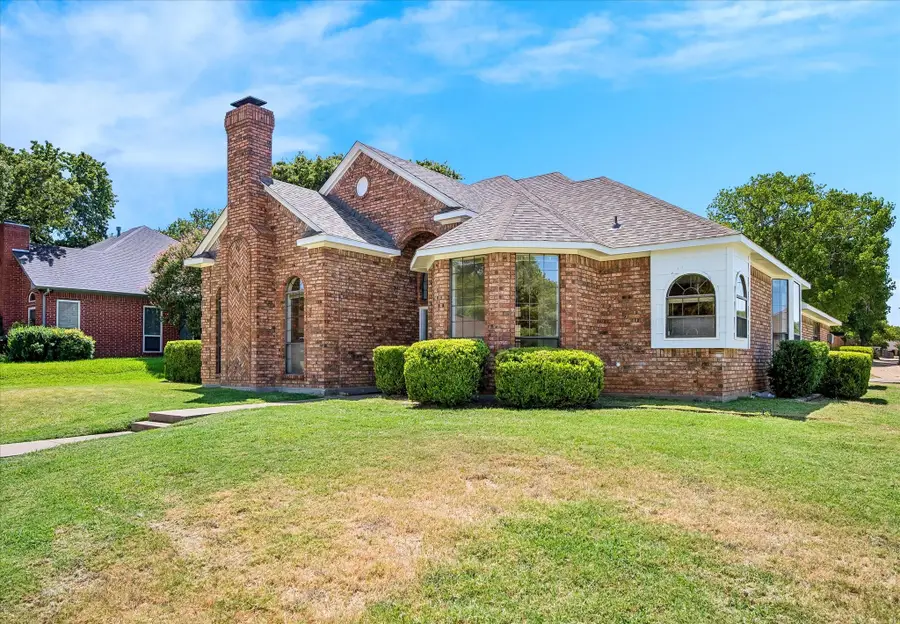 1902 Buffalo Bend Drive, Lewisville, TX 75067 - #2
