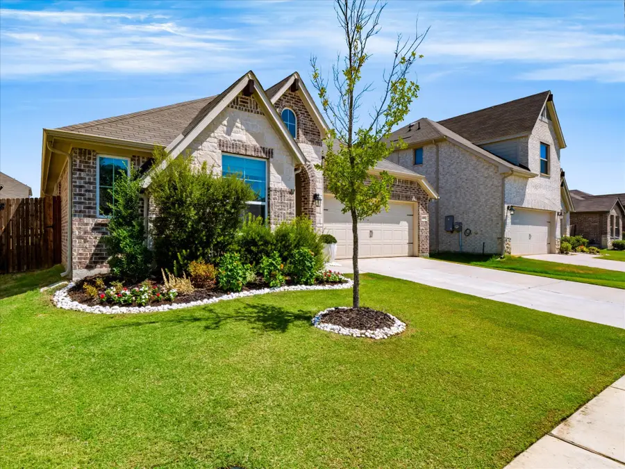 615 Frio Lane, Aubrey, TX 76227 - #2