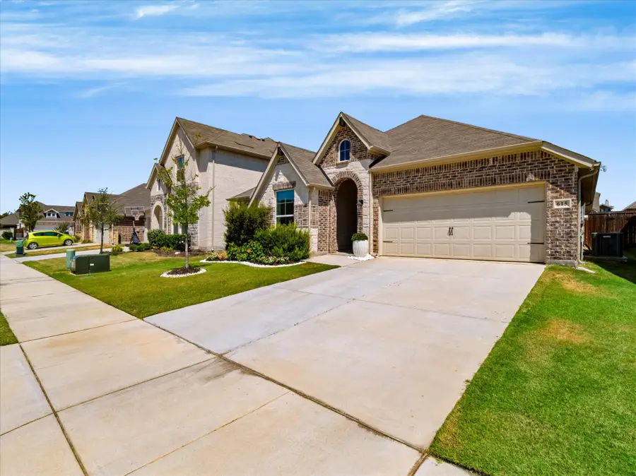 615 Frio Lane, Aubrey, TX 76227 - #3
