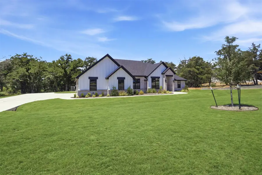 2017 Forest Bridge Drive, Azle, TX 76020 - #2