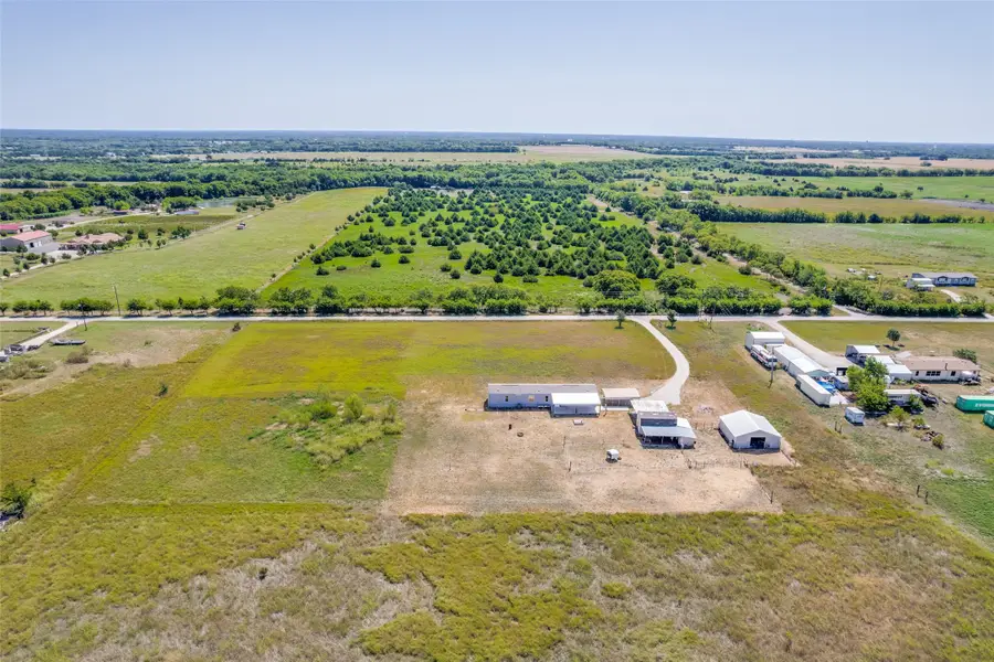 408 County Road 4415, Whitewright, TX 75491 - #3